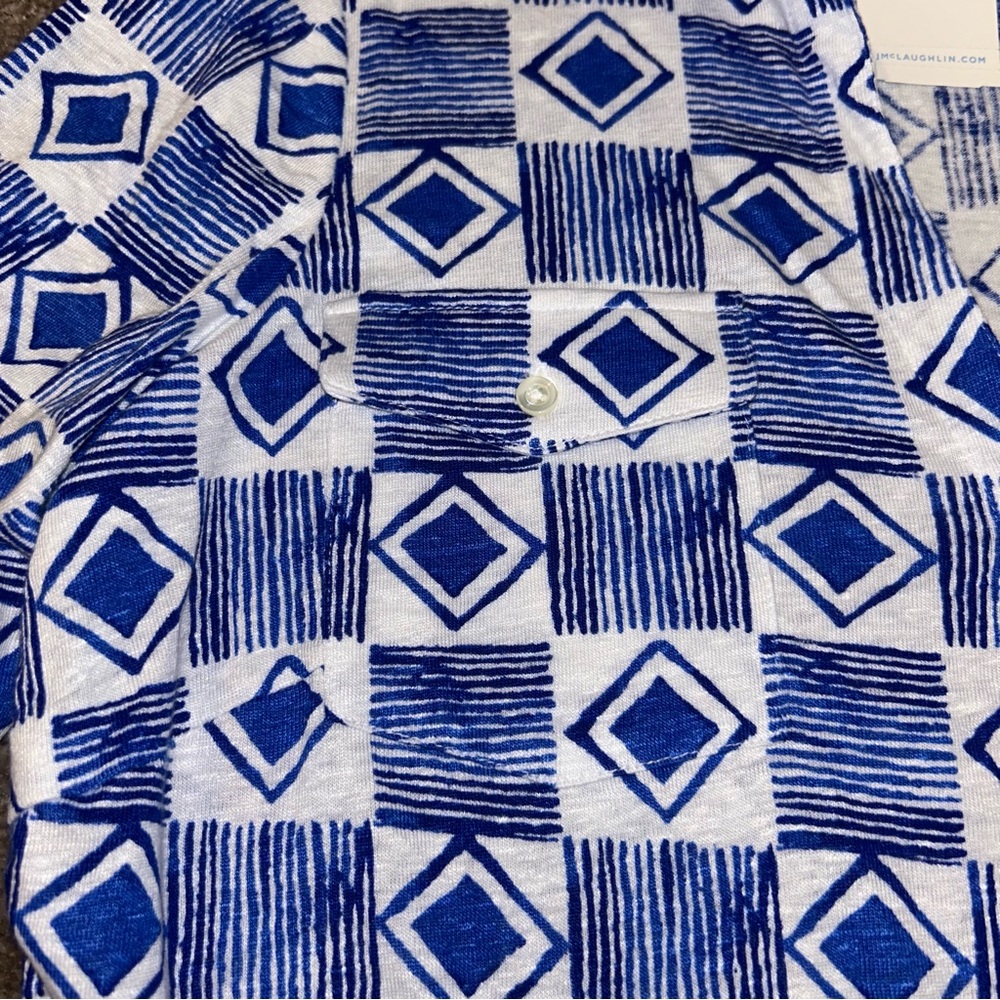 NWT Beautiful Patterned Blouse โข J. McLaughlin - Picture 4 of 6